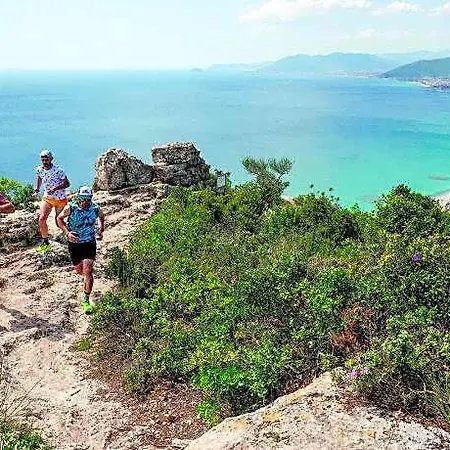 Alto Borgo Finale Ligure